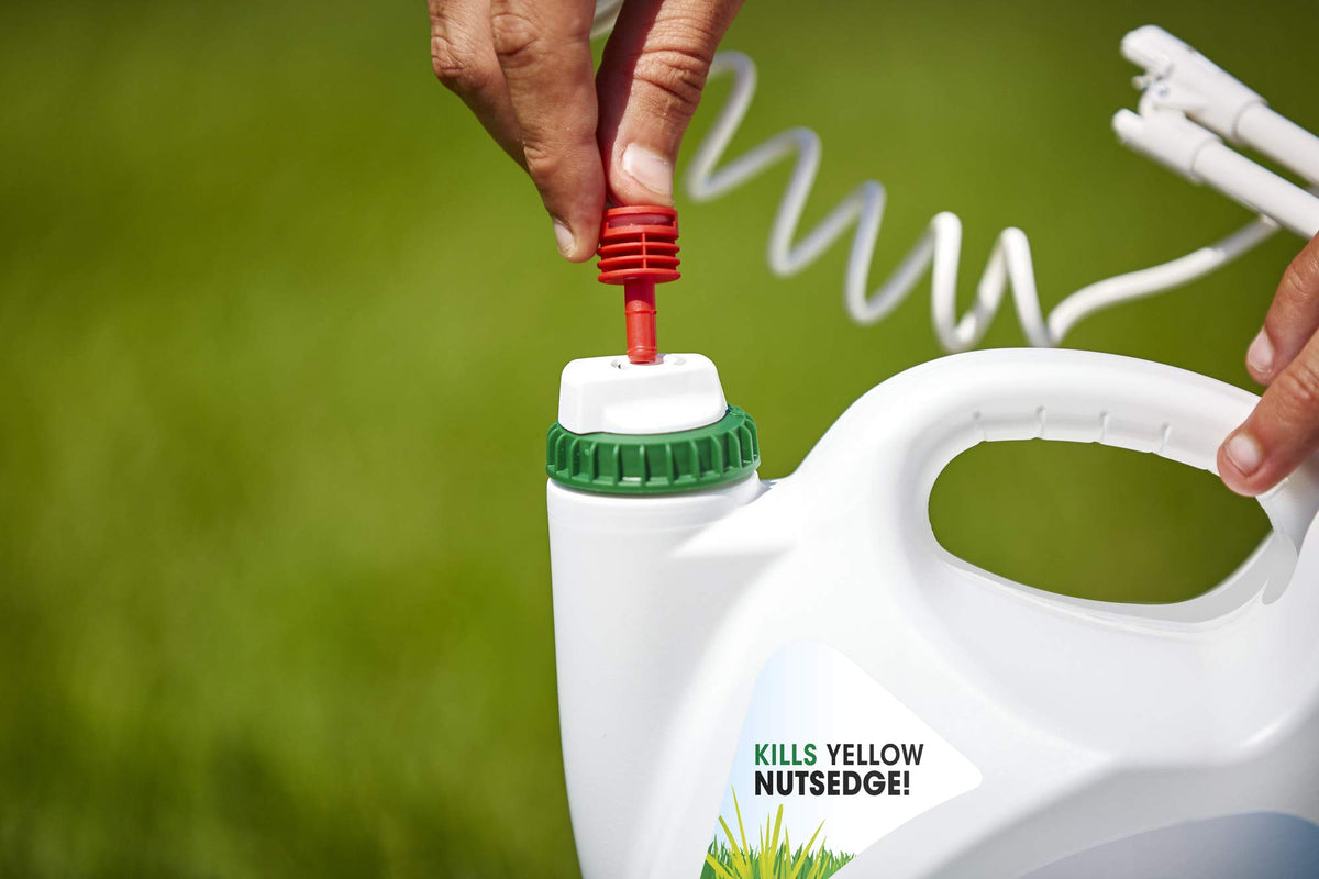 All-in-One Weed Killer for Lawns 1.33 gal N7586