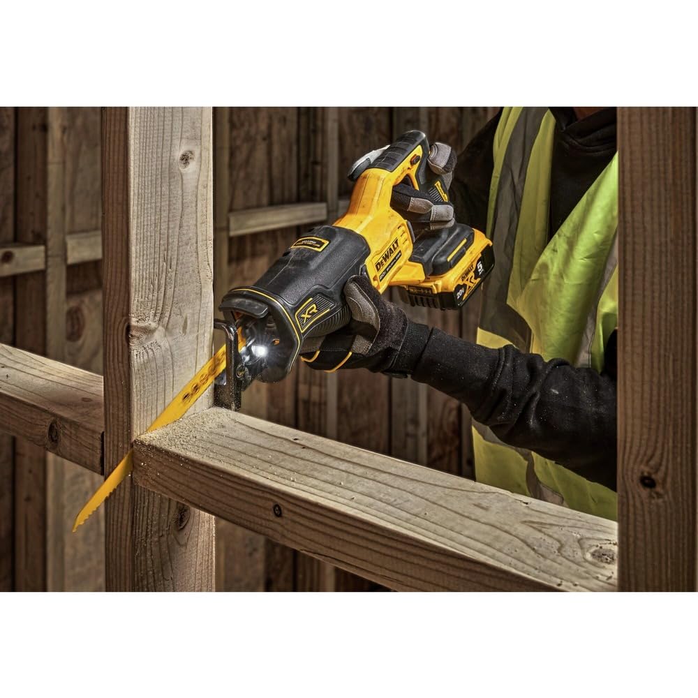20V MAX XR Brushless Cordless Reciprocating Saw Z654