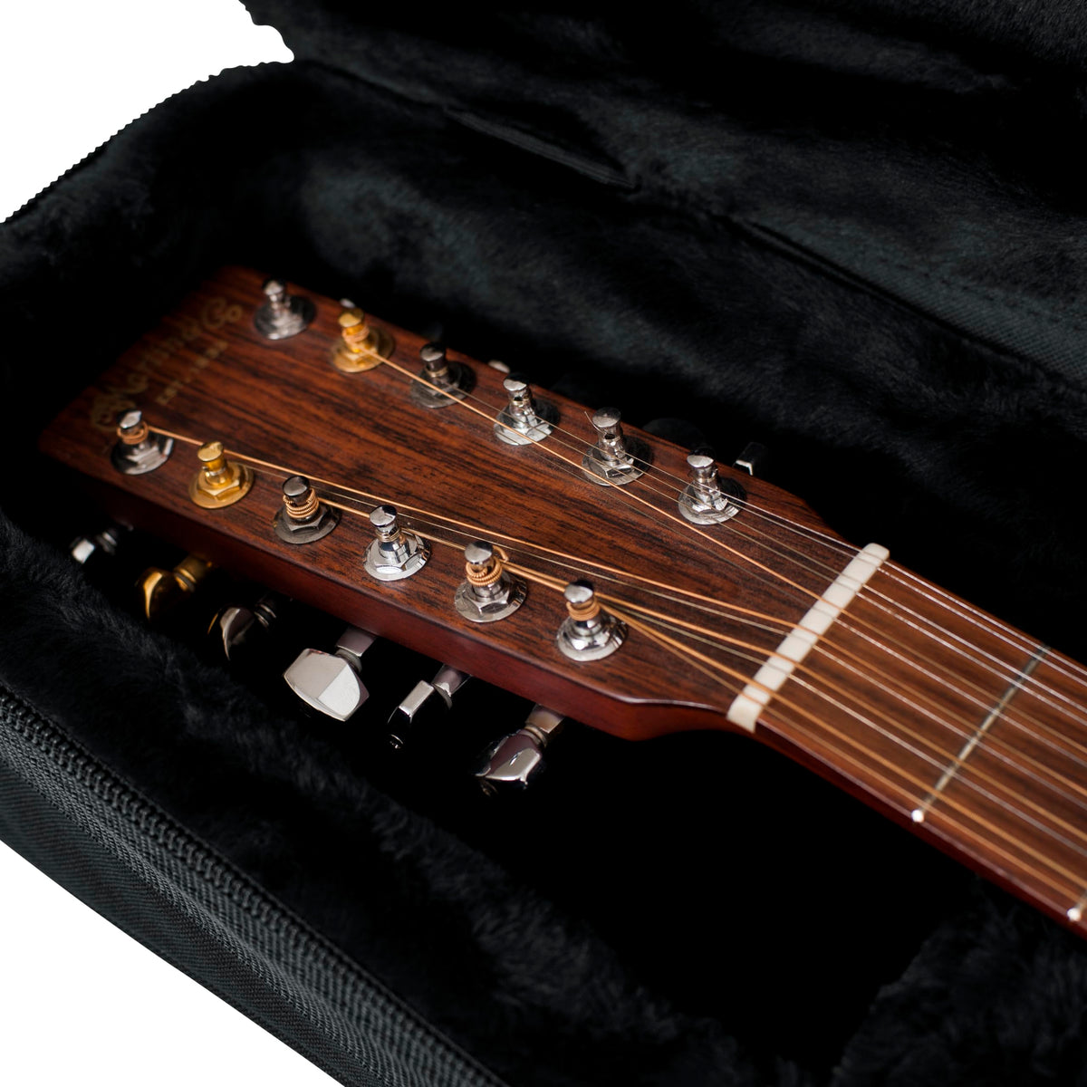 Lightweight Polyfoam Guitar Case C748875