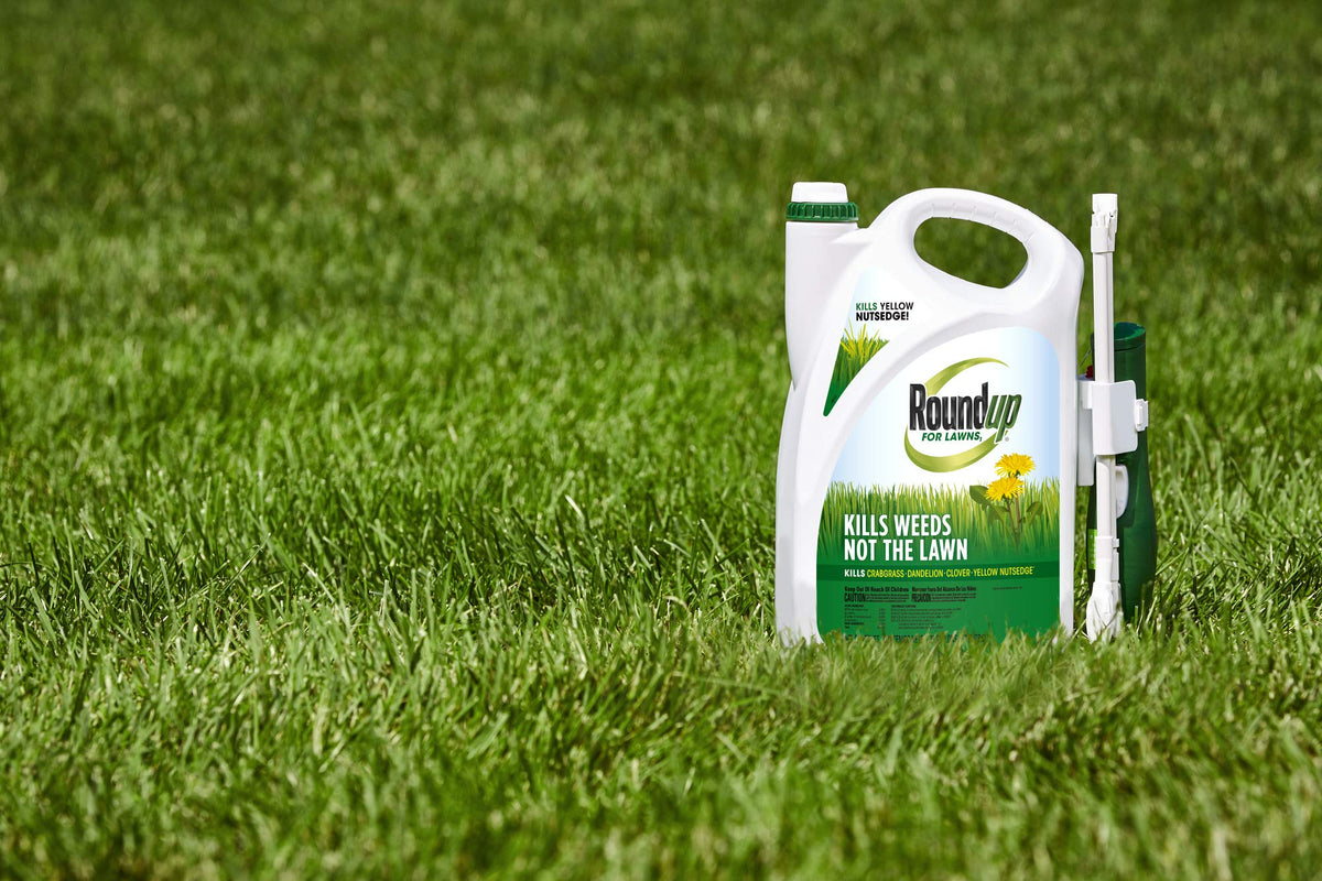 All-in-One Weed Killer for Lawns 1.33 gal N7586