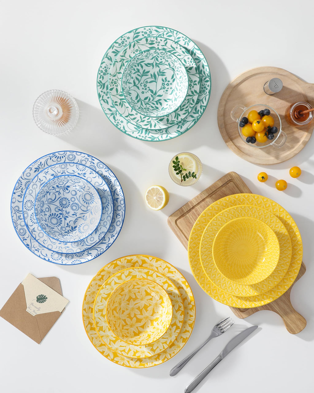 Plates and Bowls Set for 4, 12 Pieces Porcelain Dinnerware E96163