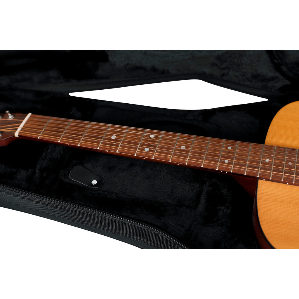 Lightweight Polyfoam Guitar Case C748875